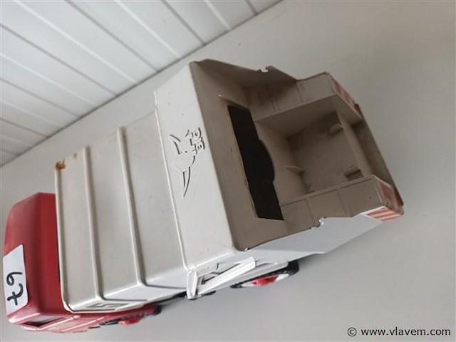 Vintage big vrachtwagen - afbeelding 3 van  6