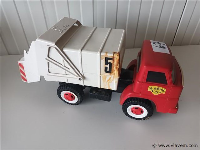 Vintage big vrachtwagen - afbeelding 5 van  6