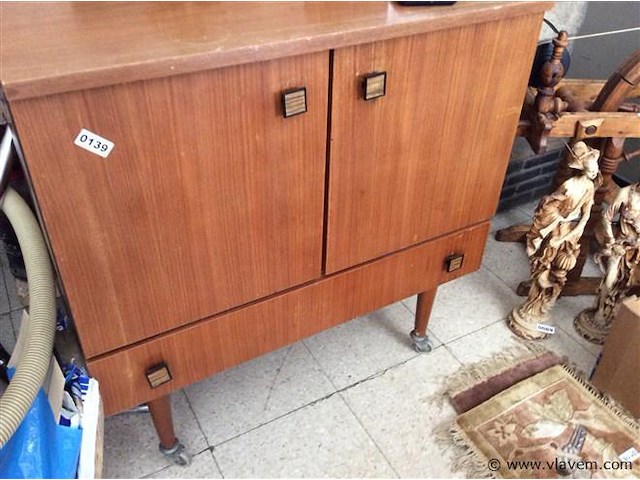 Vintage bijzetmeubel - afbeelding 1 van  2