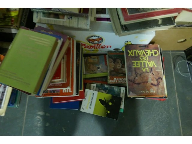 Vintage boeken - afbeelding 2 van  5