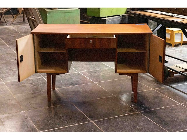 Vintage bureau - afbeelding 3 van  3