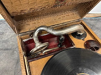 Vintage draagbare grammofoon - afbeelding 2 van  19
