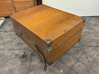 Vintage draagbare grammofoon - afbeelding 5 van  19