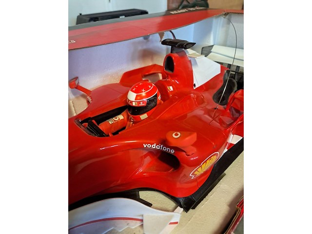Vintage ferrari formule 1 met afstandsbediening in doos origineel schaal 1 op 7 - afbeelding 5 van  7