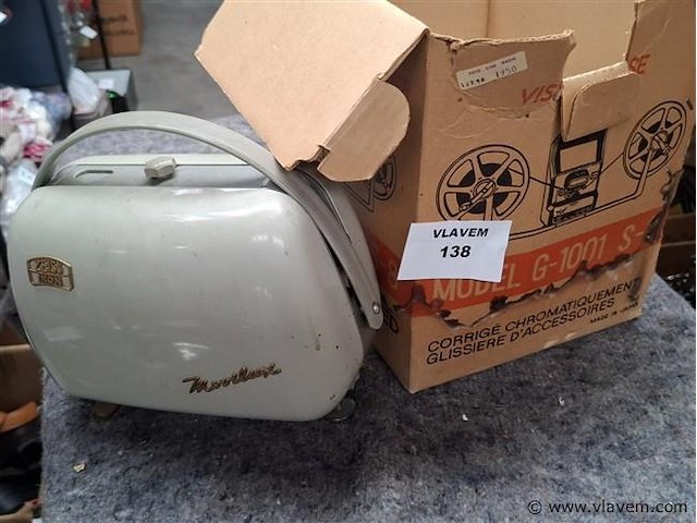 Vintage filmprojector - afbeelding 1 van  3