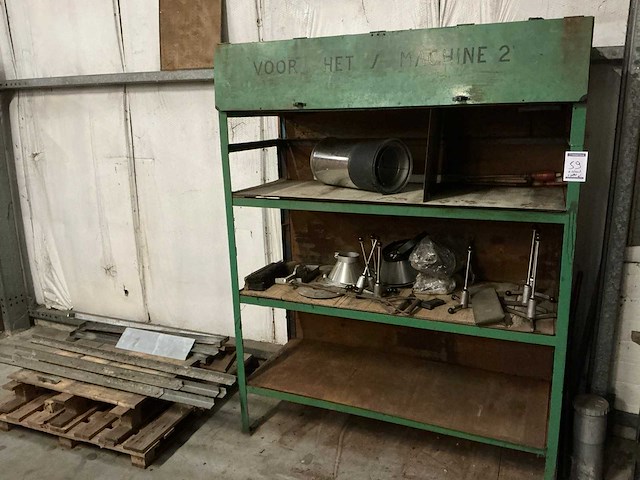 Vintage gereedschapskast - afbeelding 1 van  5