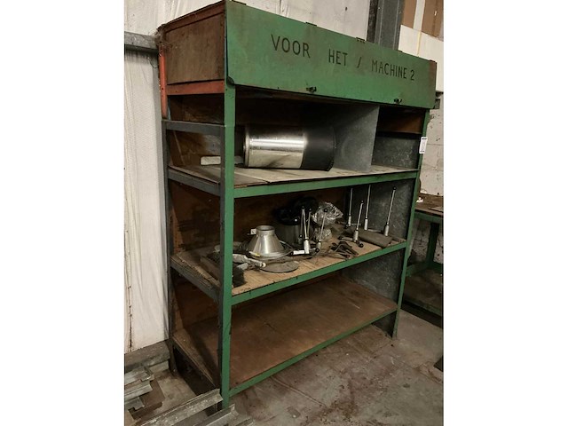 Vintage gereedschapskast - afbeelding 4 van  5