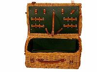 Vintage gevlochten rieten picknickmand met...