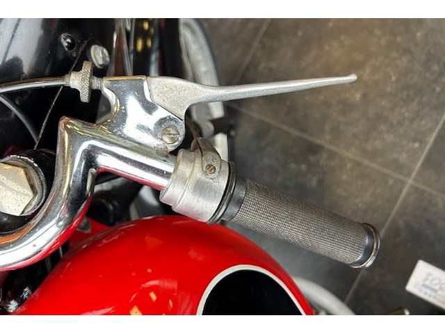 Vintage gilera motorfiets exclusief - afbeelding 3 van  16