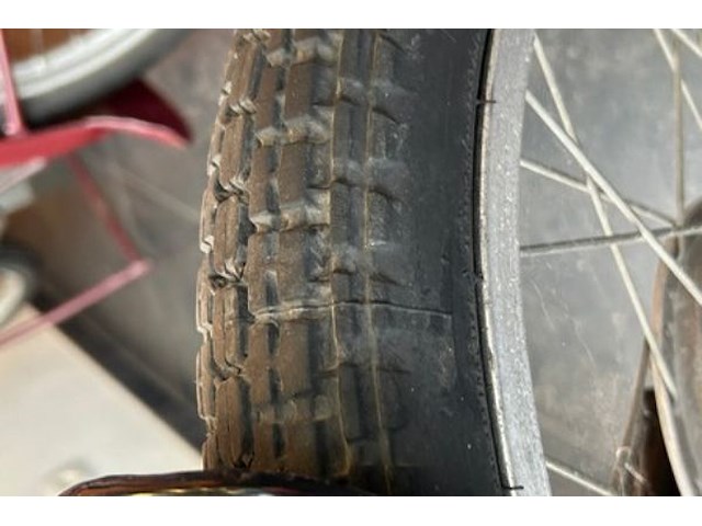 Vintage gilera motorfiets exclusief - afbeelding 7 van  16