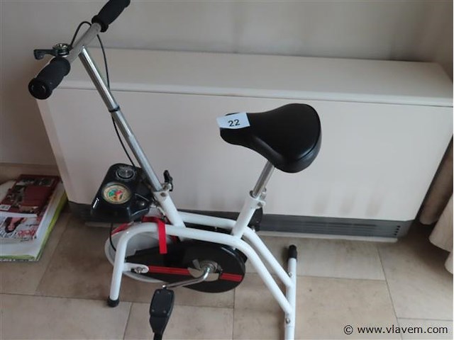 Vintage hometrainer - afbeelding 1 van  3