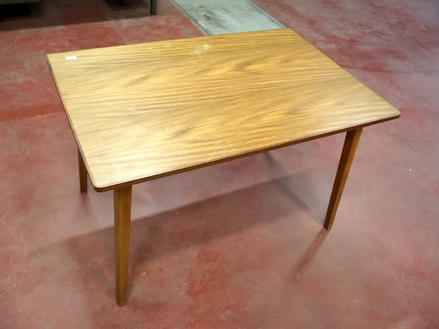 Vintage houten tafel - afbeelding 2 van  7