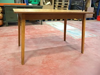 Vintage houten tafel - afbeelding 3 van  7