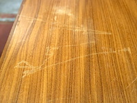 Vintage houten tafel - afbeelding 5 van  7