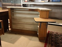 Vintage houten winkelmeubel - afbeelding 4 van  6