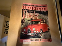 Vintage jaarboeken en levensverhalen - afbeelding 3 van  9