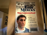 Vintage jaarboeken en levensverhalen - afbeelding 4 van  9