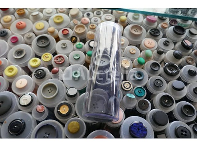 Vintage kasten met broekknopen - afbeelding 3 van  6