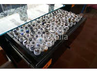 Vintage kasten met broekknopen - afbeelding 4 van  6