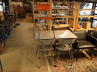 Vintage keukentafel - afbeelding 1 van  6