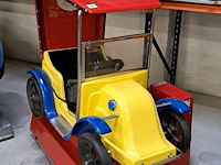 Vintage kiddy-ride op basis van een peugeot - afbeelding 1 van  2
