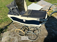 Vintage kinderkoets - afbeelding 1 van  4