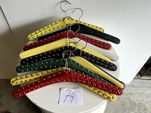 Vintage kleerhangers - afbeelding 1 van  1