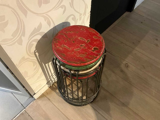 Vintage kruk (6x) - afbeelding 3 van  3