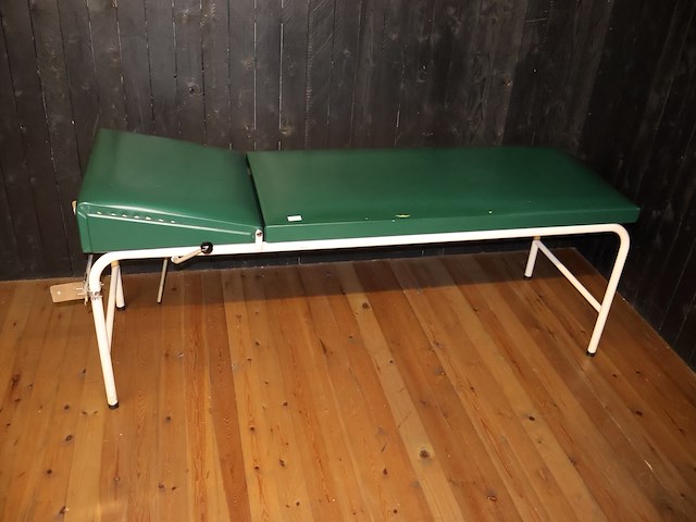Vintage massagetafel - afbeelding 2 van  4