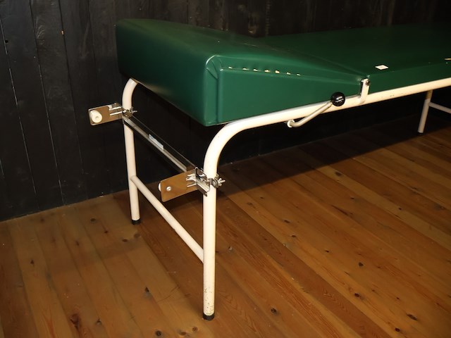 Vintage massagetafel - afbeelding 3 van  4
