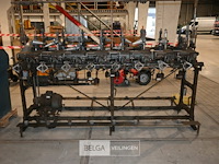 Vintage mechanisch weefgetouw - afbeelding 3 van  10