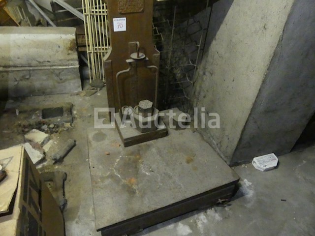 Vintage mechanische schaal - afbeelding 3 van  7