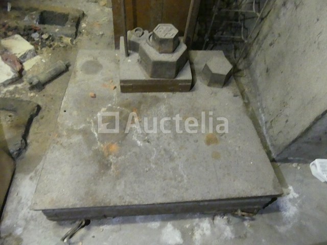 Vintage mechanische schaal - afbeelding 5 van  7