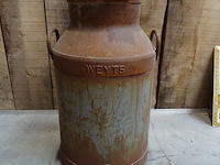 Vintage metalen melkbus weyts - afbeelding 1 van  1
