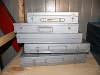 Vintage metalen werkkoffers (x5) - afbeelding 2 van  2