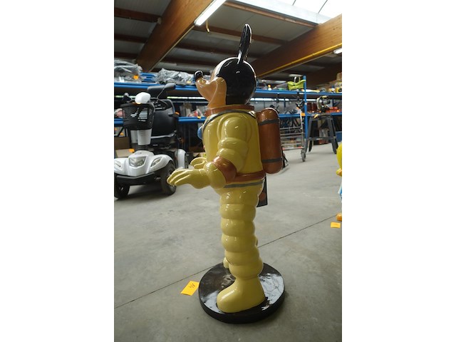 Vintage micky mouse astronaut - afbeelding 4 van  4