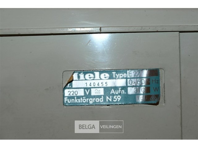 Vintage miele stofzuiger - afbeelding 6 van  6