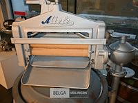 Vintage miele wasmachine - afbeelding 3 van  6