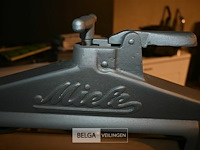 Vintage miele wasmachine - afbeelding 6 van  6