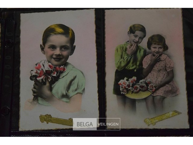 Vintage nieuwjaarskaarten ca 1950-1960 en sigarenbandjes - afbeelding 2 van  5