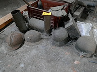 Vintage oorlogsmateriaal - afbeelding 1 van  6