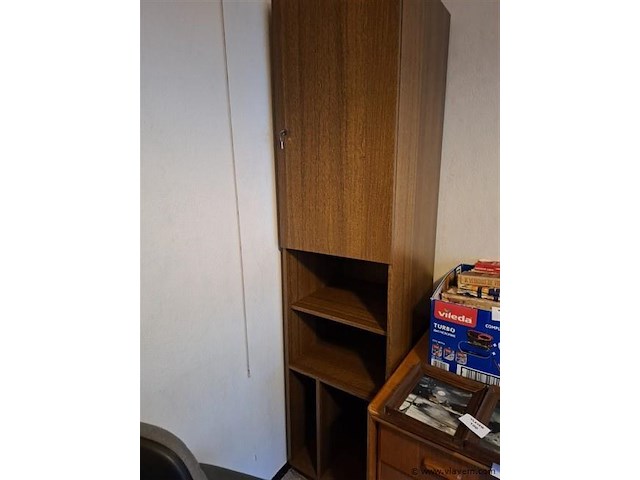 Vintage opbergkast - afbeelding 2 van  2