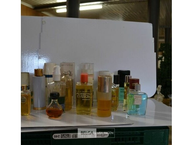 Vintage parfums & brocante - lummen