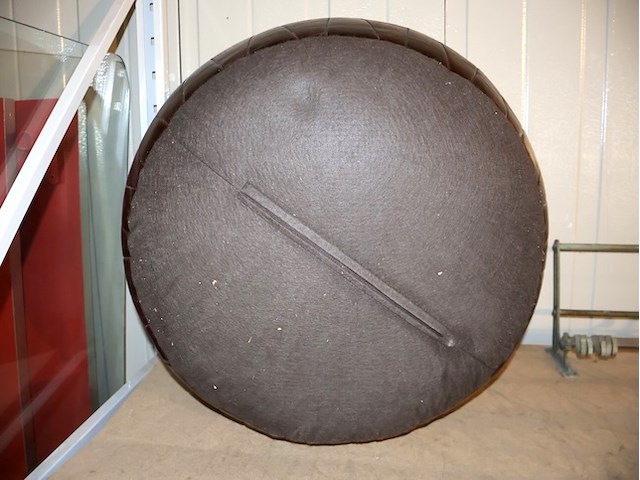 Vintage poef - afbeelding 3 van  3