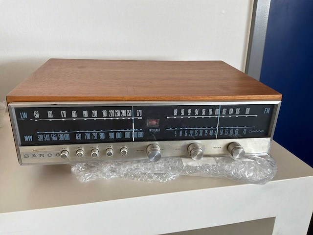 Vintage radio - afbeelding 2 van  4