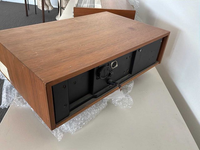 Vintage radio - afbeelding 4 van  4
