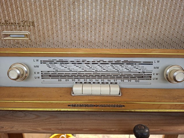 Vintage radio - afbeelding 2 van  6