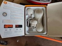 Vintage reiskledingstomer dress boy in originele doos met reisstrijkplank, haardroger braun swing 1400, warme luchtborstel philips essential care airstyler, stijltang carmen, warme luchtborstel babyliss pro, - afbeelding 9 van  9
