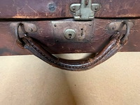 Vintage reiskoffer - afbeelding 2 van  2