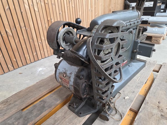Vintage schaafmachine delta milwaukee - afbeelding 8 van  16